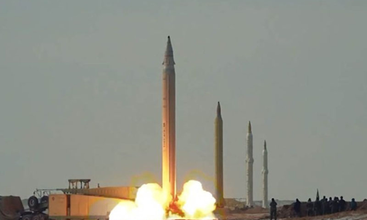 ඉරාණයෙන් ඊශ්‍රයාලයට බැලැස්ටික් මිසයිල ප්‍රති ප්‍රහාරයක්